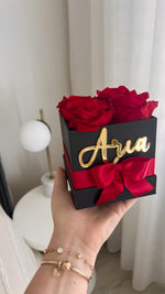 Load image into Gallery viewer, Mini Luxury Box of Red Roses
