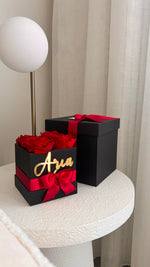 Load image into Gallery viewer, Mini Luxury Box of Red Roses
