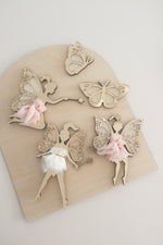 Load image into Gallery viewer, Daisy Flower Butterfly Wall Door Decor SET
