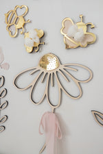 Load image into Gallery viewer, 4-piece Set Bee’s &amp; Daisy Stem Wood Wall Art Decor - GOLD
