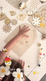 Load and play video in Gallery viewer, Mother’s Day Nanna Handprints Arch Plaque Stand Wood
